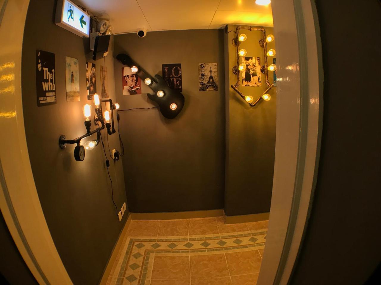 The House Hotel Хонконг Екстериор снимка
